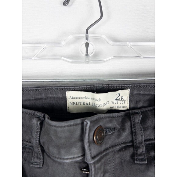Abercrombie Fitch Neutral Jegging 2R Gray 26x25 Low Rise Dark Wash - Picture 2 of 7
